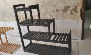 Rak Kayu Serbaguna Hadirkan Kesan Natural dalam Ruangan Rak Kayu Serbaguna